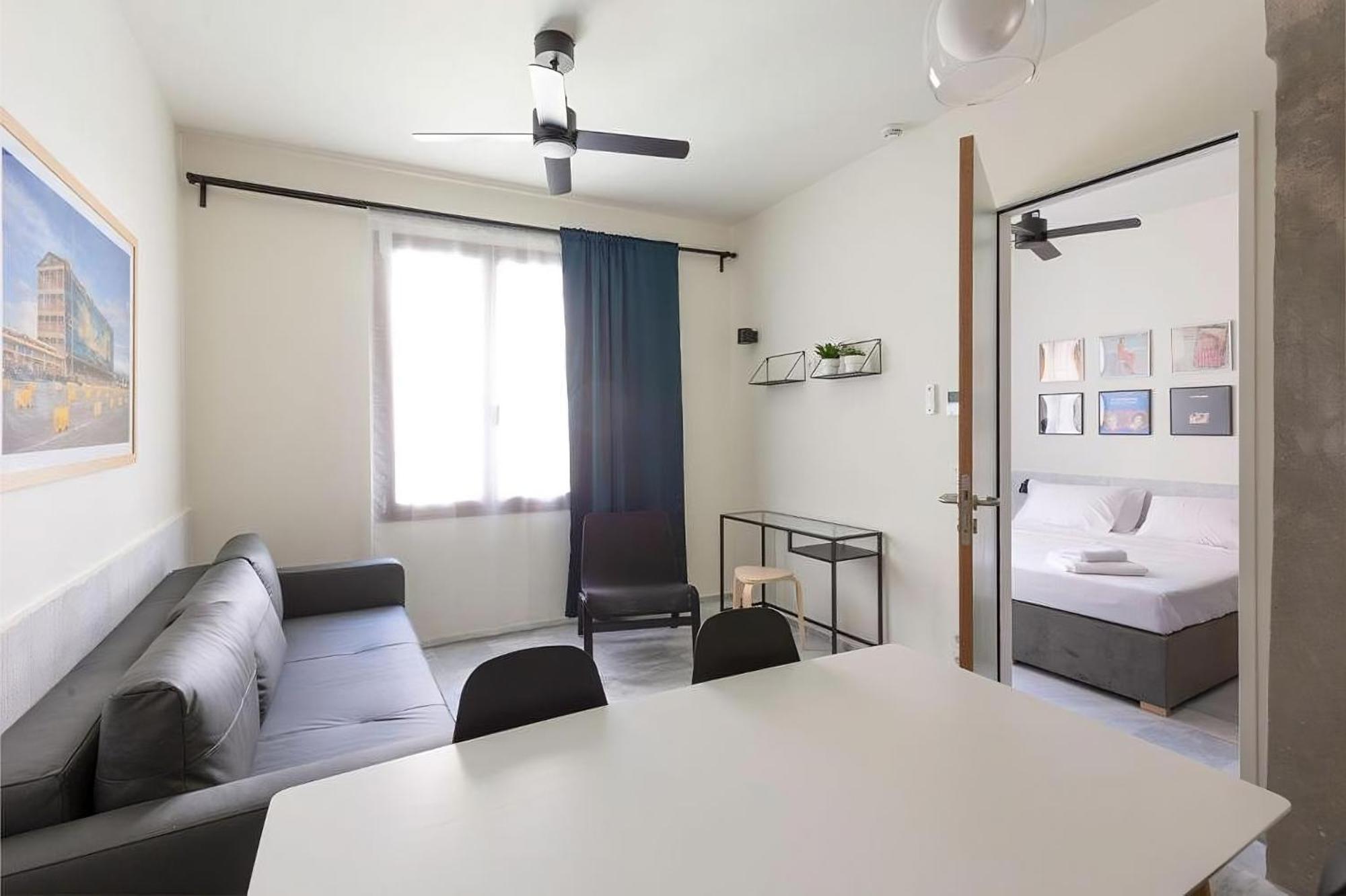 Appartement Mooeve Exarchia à Athènes Extérieur photo